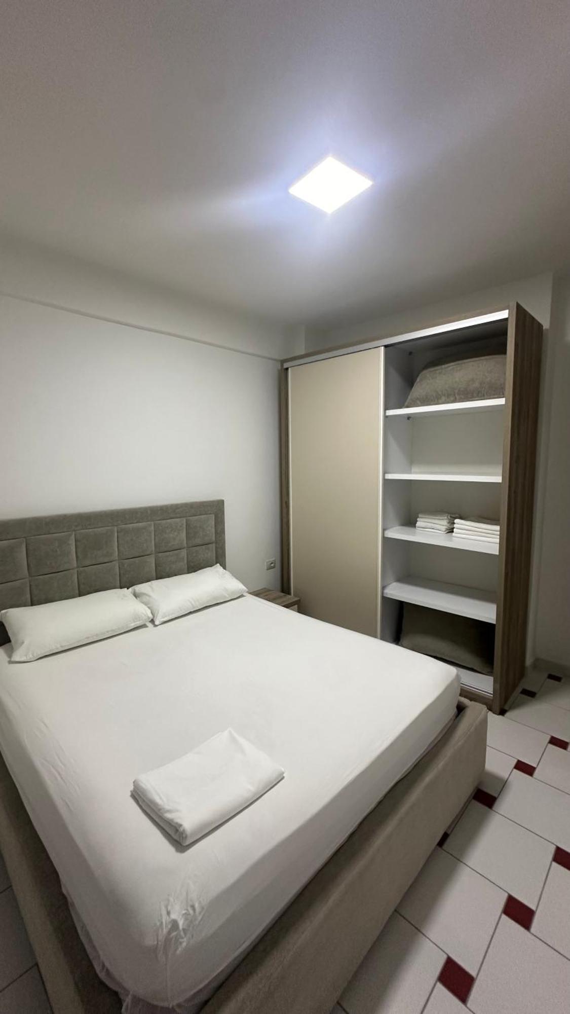 Jasmine Apartments ساراندا المظهر الخارجي الصورة